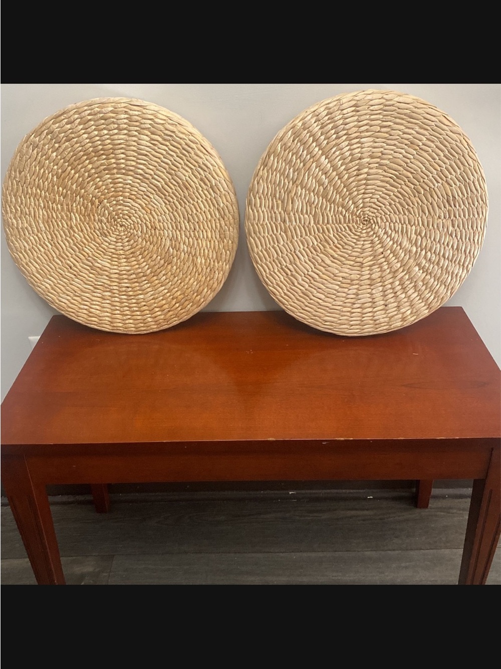 Round Woven Straw charger Placemat Set - Natural Straw - Picture 3 of 10